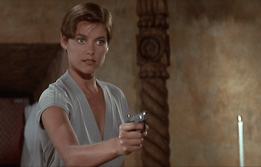Pam Bouvier, Licence to Kill